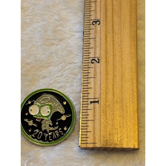 2021 Lootcrate 20 Year Anniversary Invader Zim Collectible Pin - Picture 4 of 4